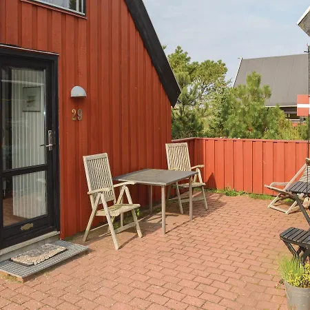 Feriehus Three-bedroom Holiday In Skagen Kandestederne