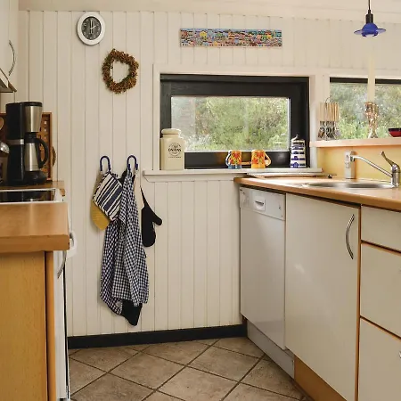 Three-bedroom Holiday In Skagen Kandestederne